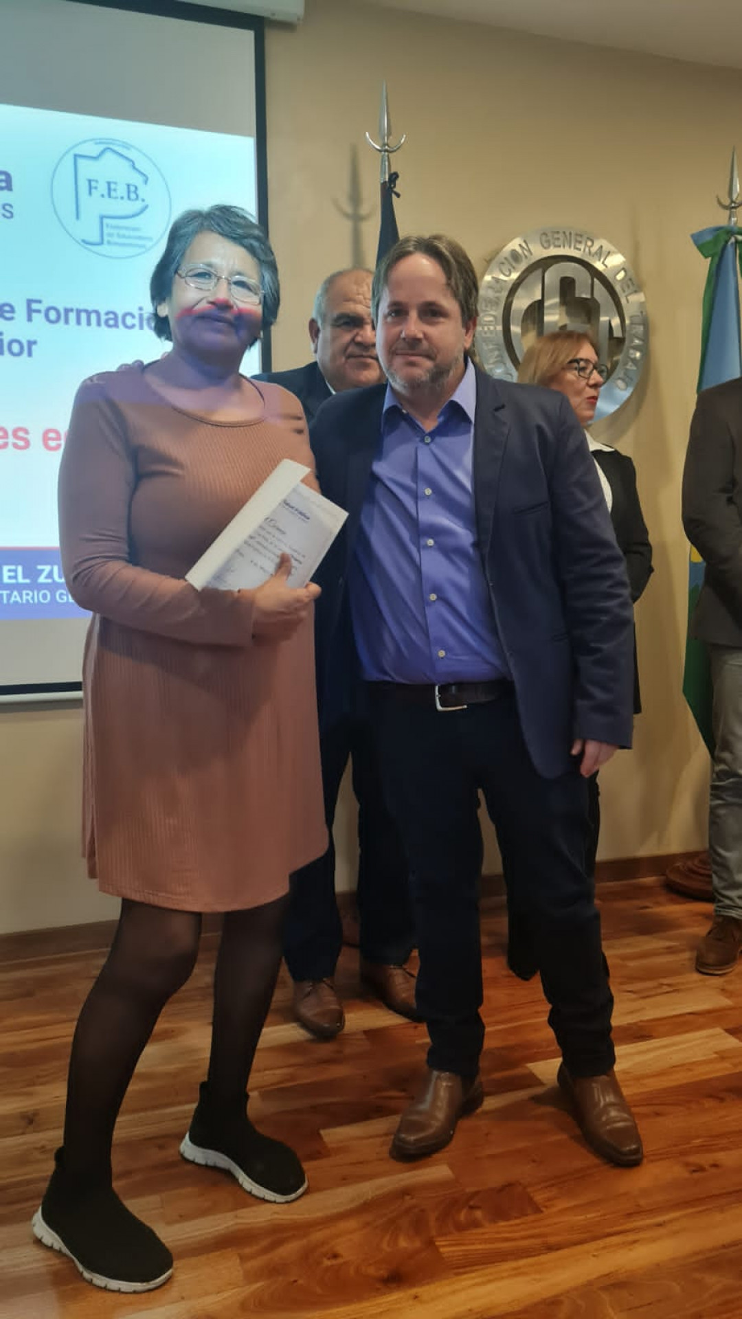 Acto de entrega de certificados correspondientes al Tramo de Formación Pedagógica de Nivel Superior dictado por el Instituto Superior de Formación y Capacitación Docente de la FEB a través del convenio especifico con el Sindicato de Salud Pública.